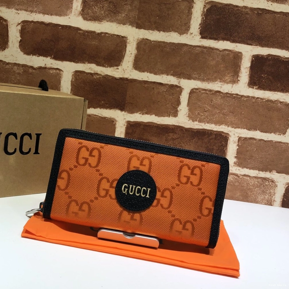 First bag ru The Grid GUCCI Zippy Off wallet 0718